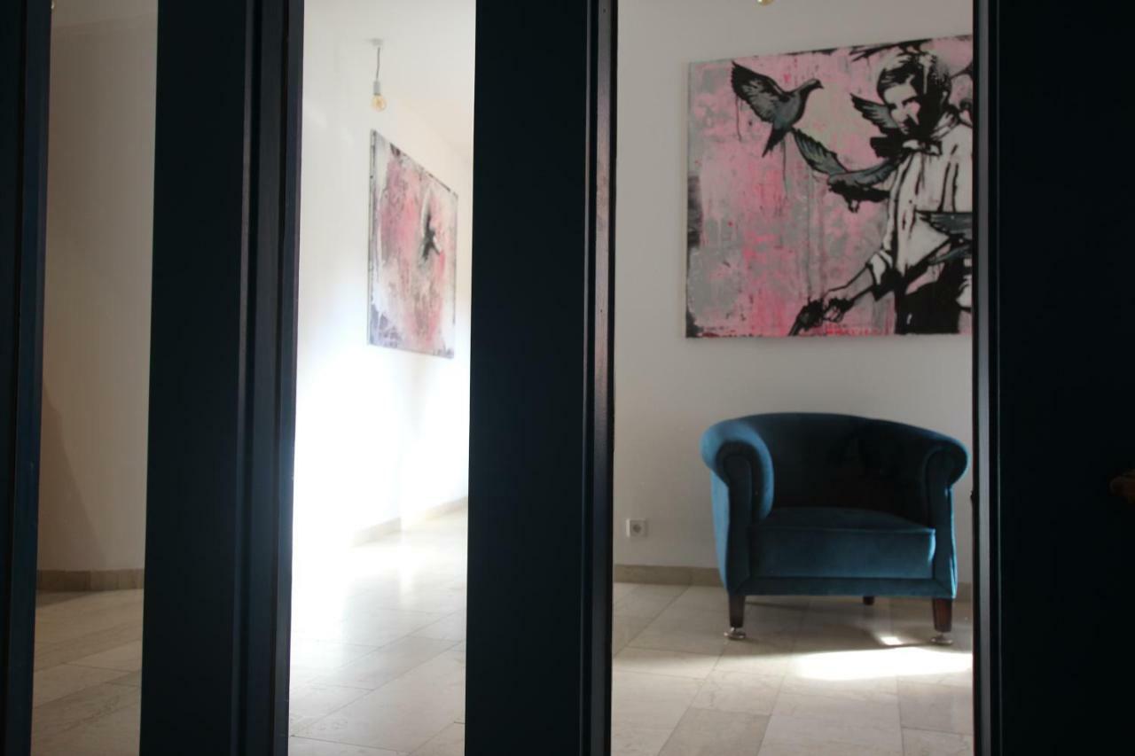 Hotel Tari Höchberg Екстериор снимка